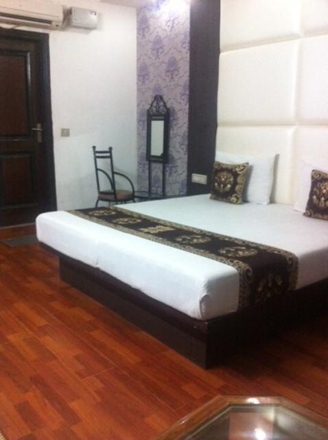Hotel Karat 87 Inn New Delhi Eksteriør bilde