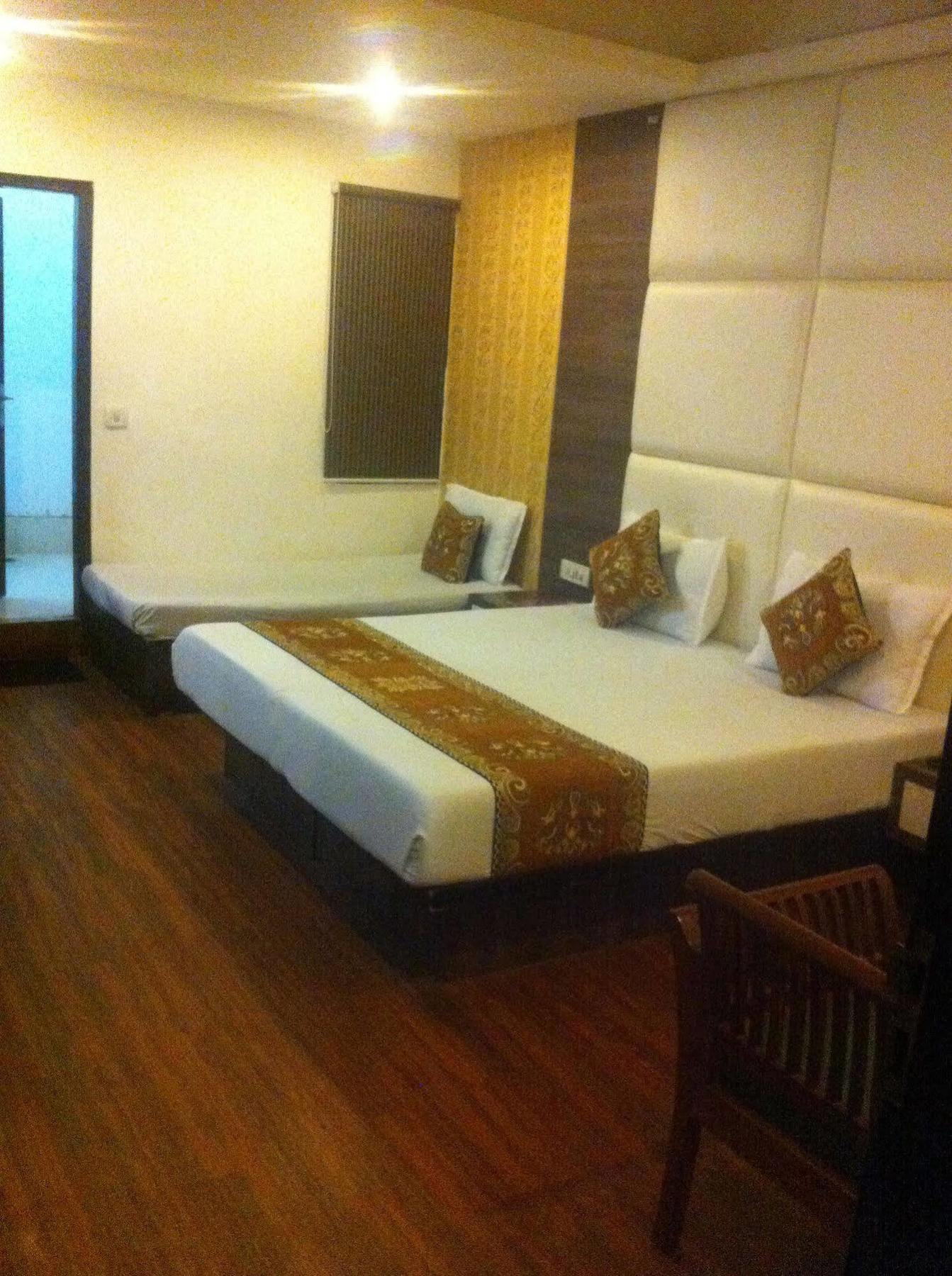 Hotel Karat 87 Inn New Delhi Eksteriør bilde